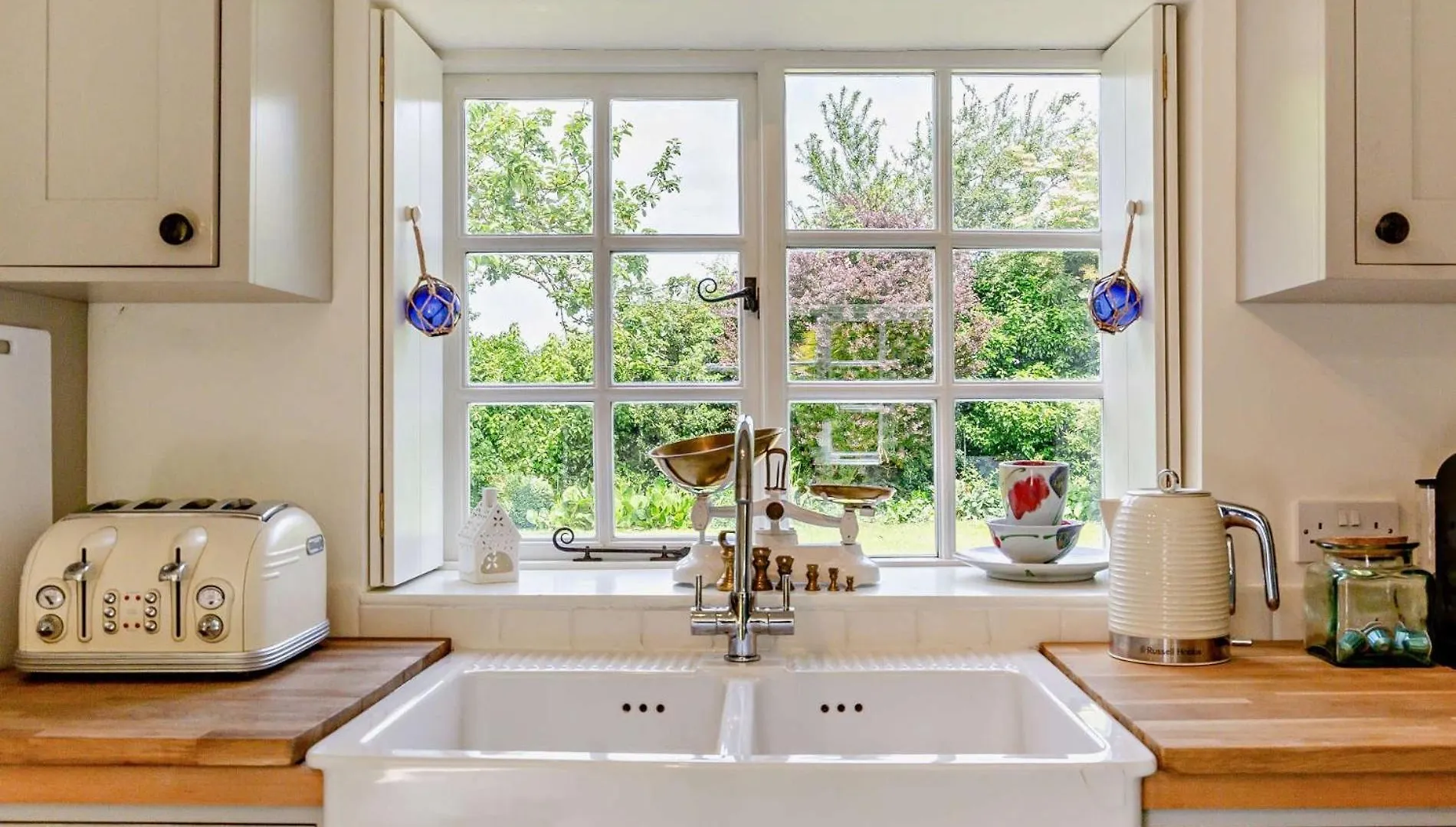 2 Bed In Sandsend G0160 別荘